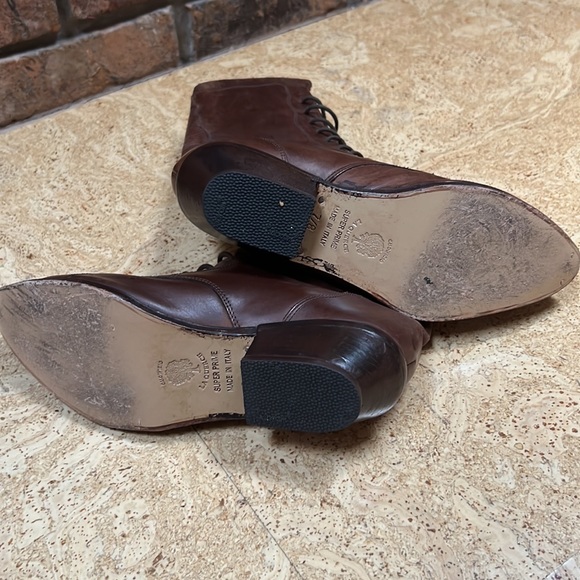 Acme brown lace up boots size 7.5 - Picture 6 of 9